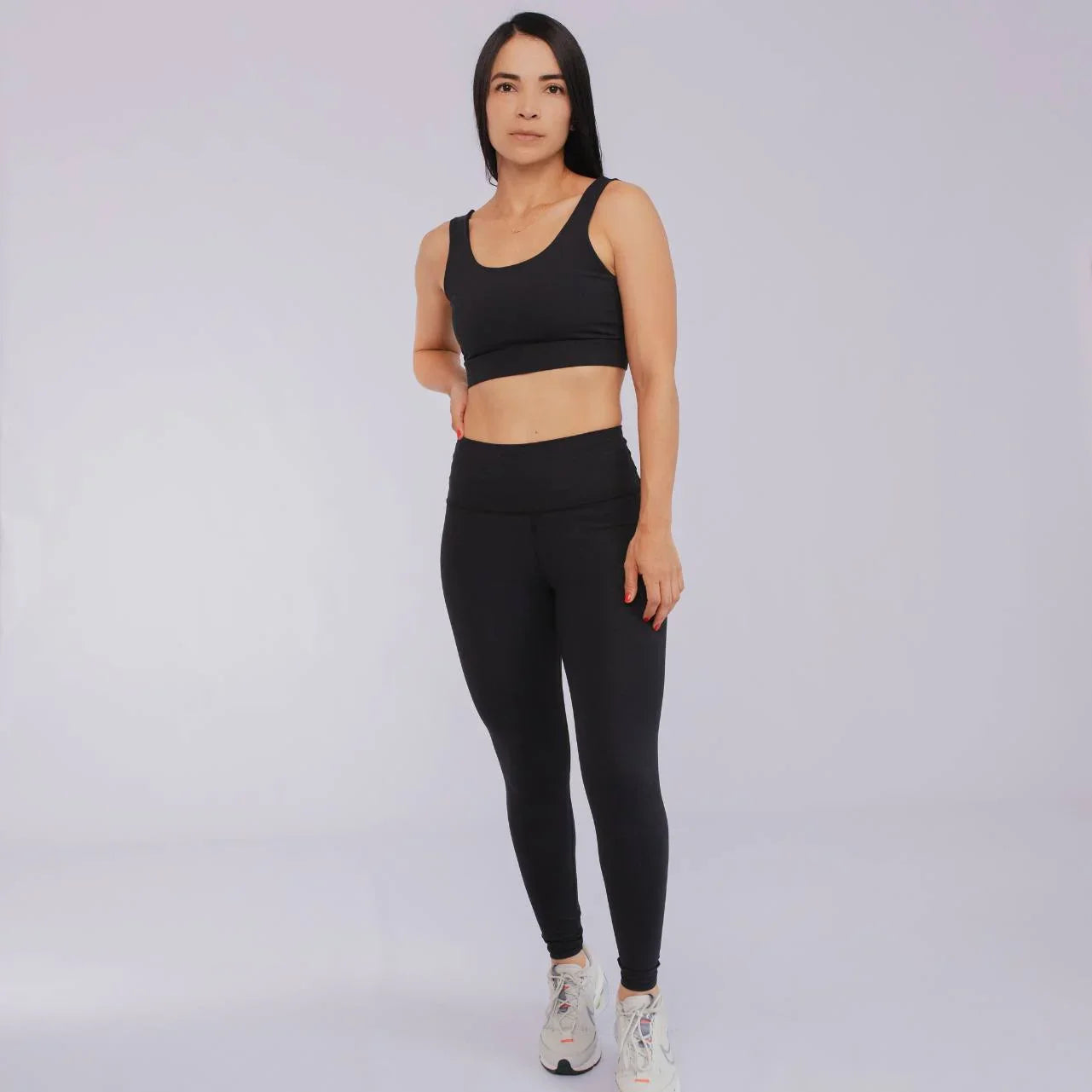 Legging deportivo para mujer con pretina alta negro 7K Sport Wear