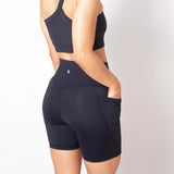 Short deportivo para mujer con bolsillo 7K Sport Wear