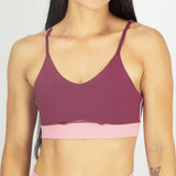 Top deportivo femenino con abertura frontal 7K Sport Wear