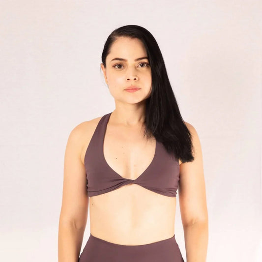 Top deportivo con cruce frontal 7K Sport Wear