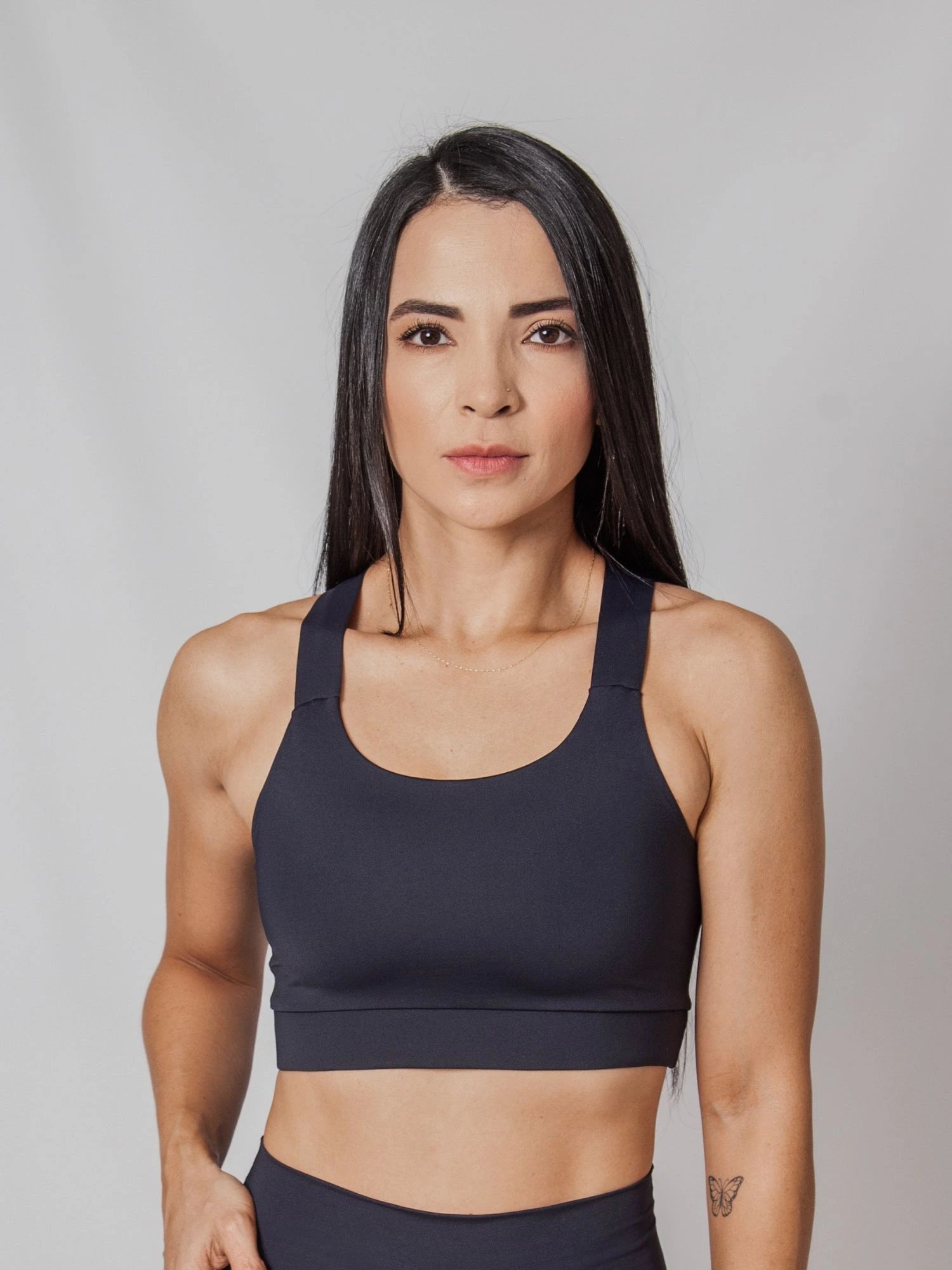 Top deportivo para mujer con cruce en la espalda 7K Sport Wear