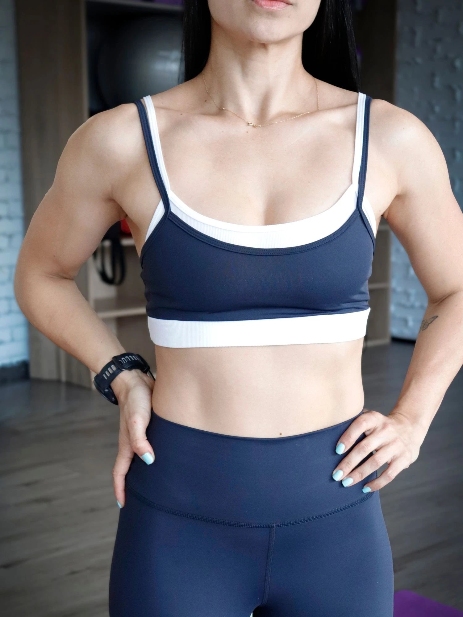 Top Negro Efecto Doble Compresión Media 7K Sport Wear