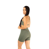 SHORT CON BOLSILLO LATERAL
