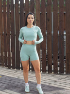Crop top deportivo manga larga con agujero para el dedo 7K Sport Wear