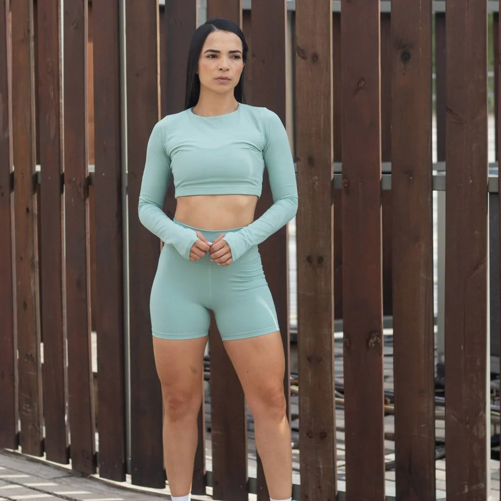Crop top deportivo manga larga con agujero para el dedo 7K Sport Wear
