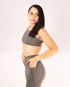 Top deportivo para mujer con tiras espalda cruzada 7K Sport Wear
