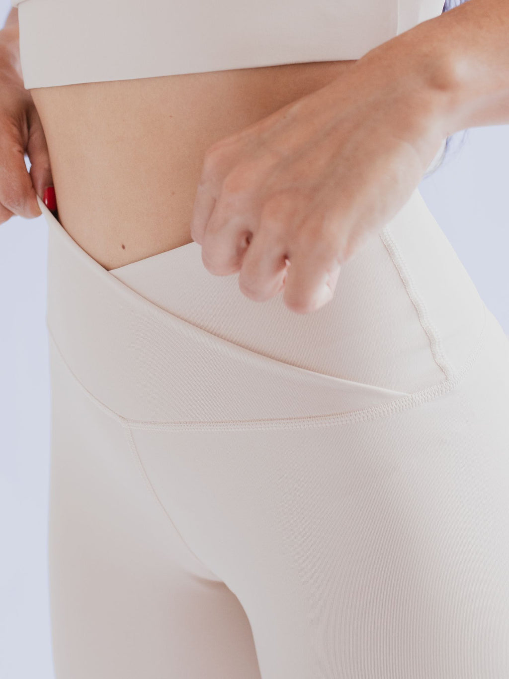Short athletic con cruce en V 7K Sport Wear