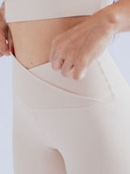Short athletic con cruce en V 7K Sport Wear