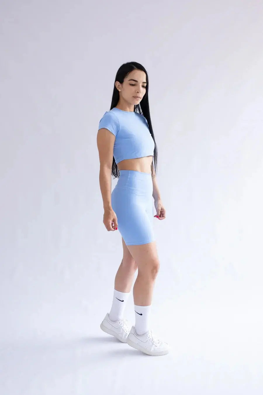 CROP TOP CUELLO REDONDO MANGA CORTA PARA MUJER 7K Sport Wear