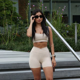 TOP DEPORTIVO PARA MUJER ESENCIAL
