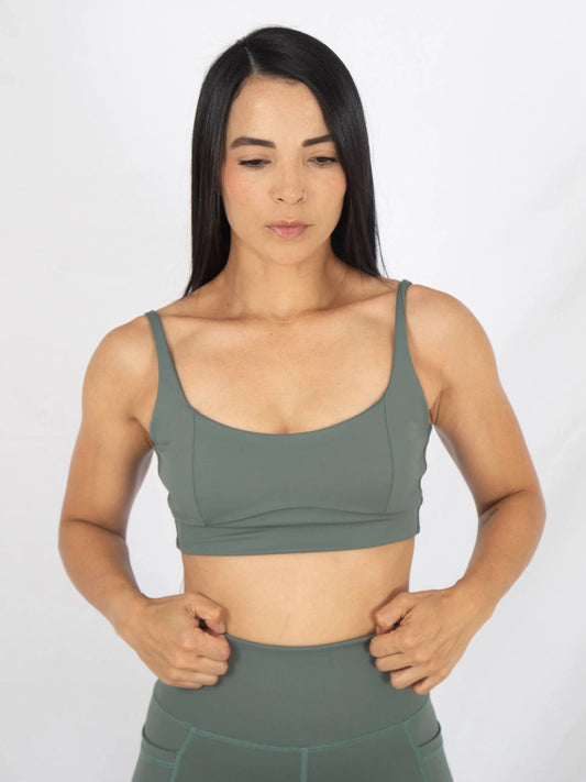 Top Deportivo Femenino Esencial Verde 7K Sport Wear