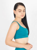 Top deportivo femenino esencial verde azul 7K Sport Wear